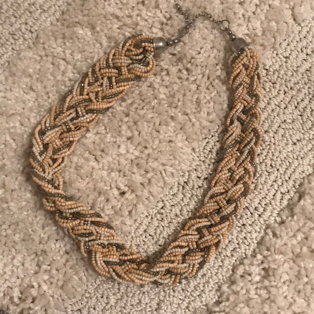 Braided neutral necklace